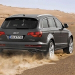 2009-audi-q7-v12-tdi-quattro-worlds-most-powerful-diesel-suv-al-640.jpeg