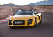 2016 Audi R8 Spyder V10 Front Angle
